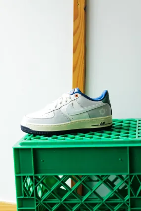 Basketball shoes