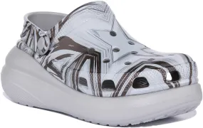 Beach sandals