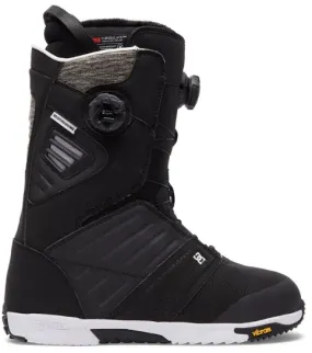Lightweight Mountain Shoes