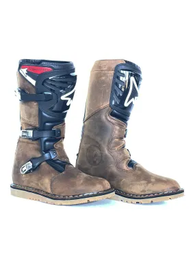 Trail boots