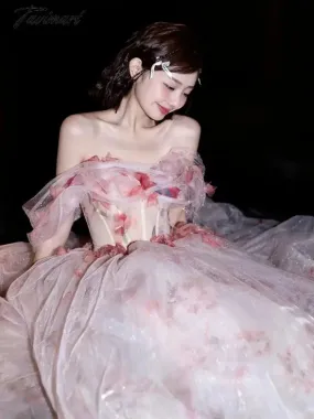 Western-style Gowns